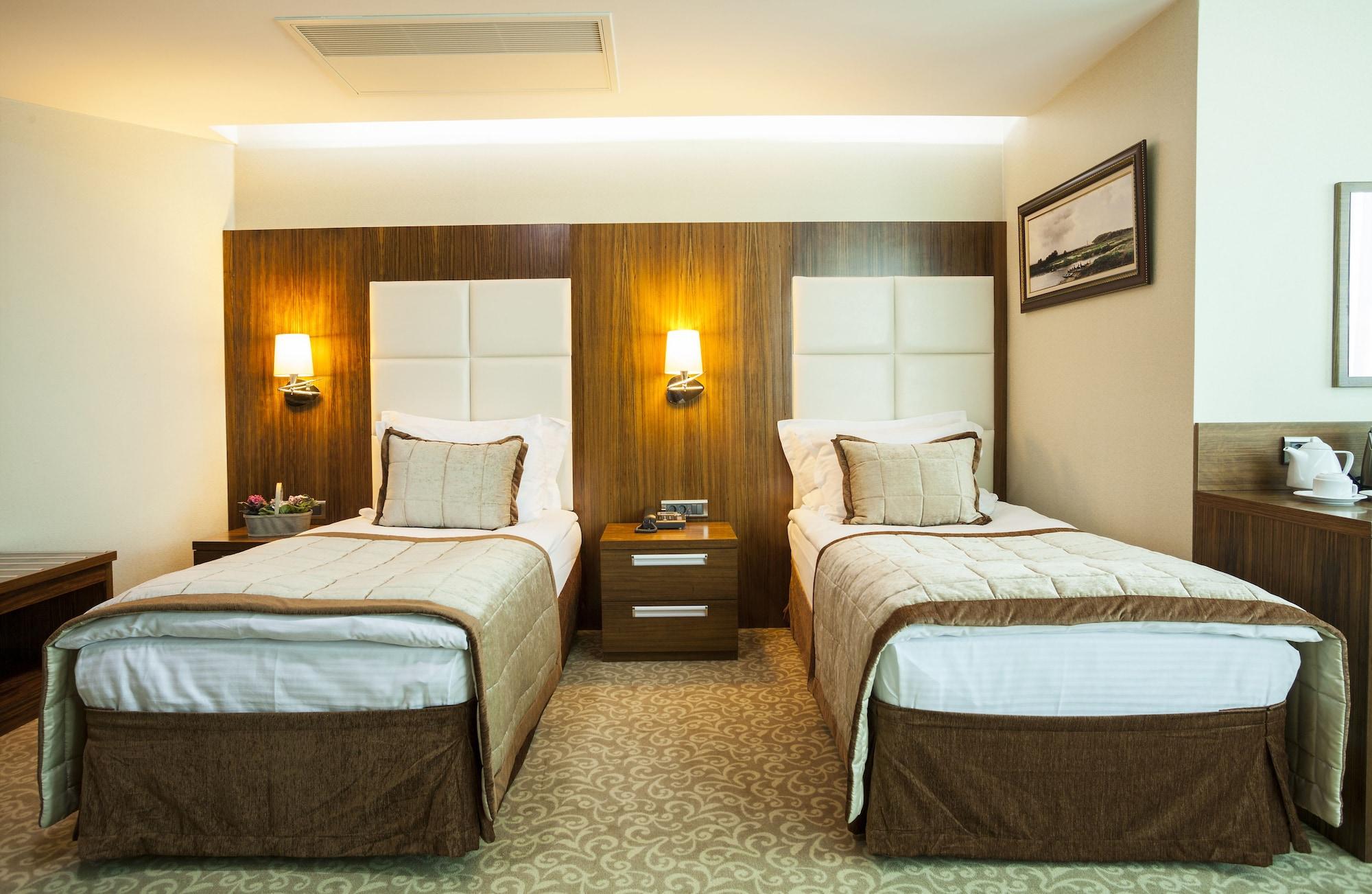 Vivaldi Ce Gold Hotel Ankara Exterior photo