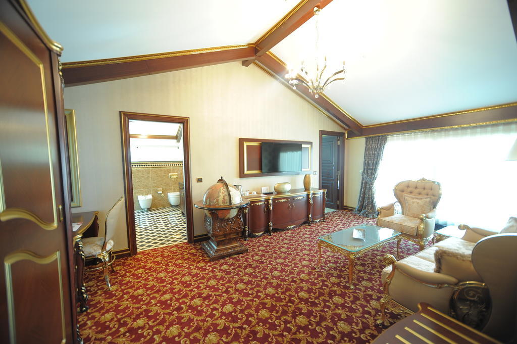 Vivaldi Ce Gold Hotel Ankara Exterior photo